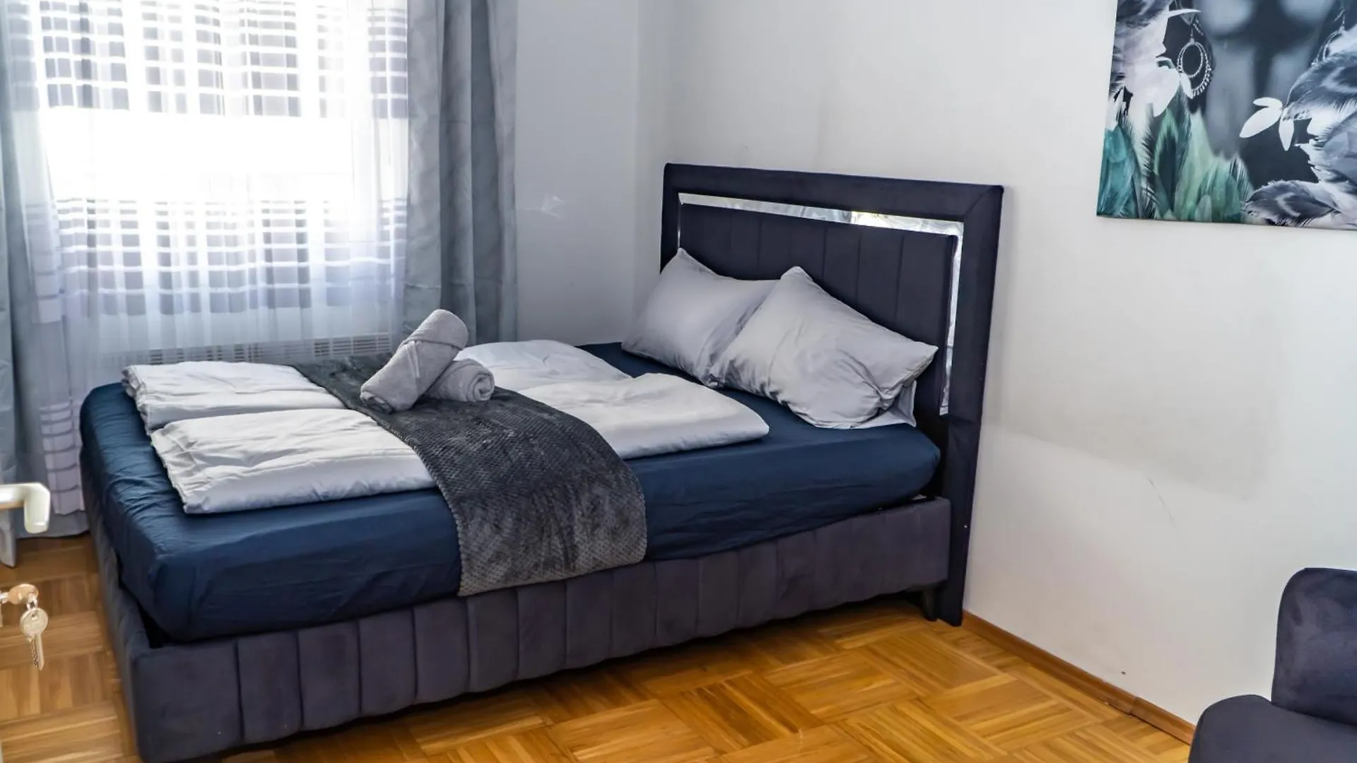 Spacious Apartment 5 Minutes To Wiener Stadthalle Austria